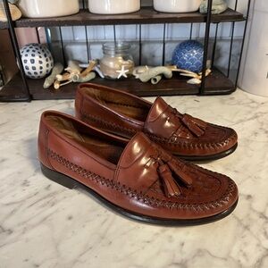 Vintage GH Bass 9M Brown Tassel Loafers for Men